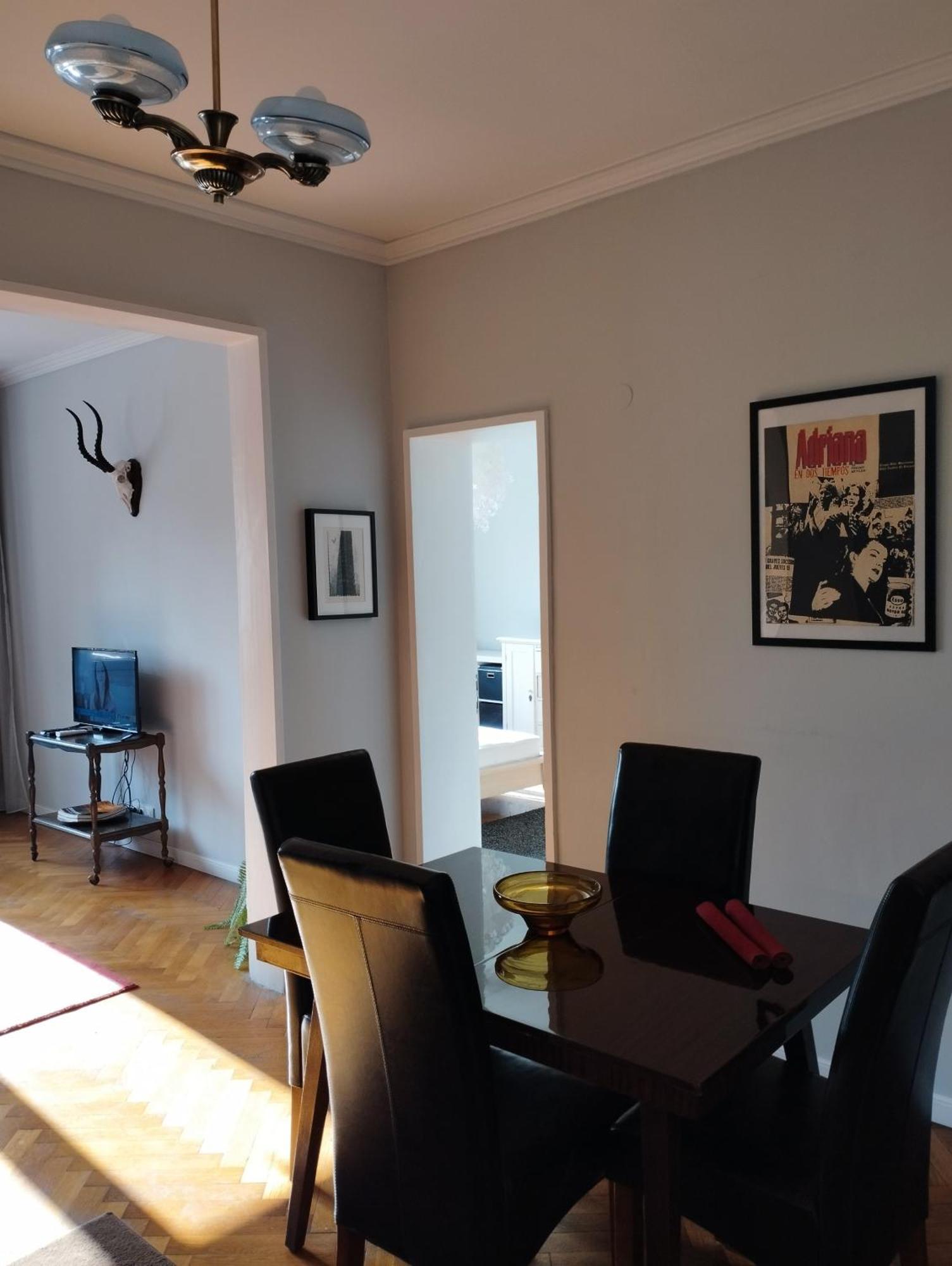 Apartamento Center 7 *