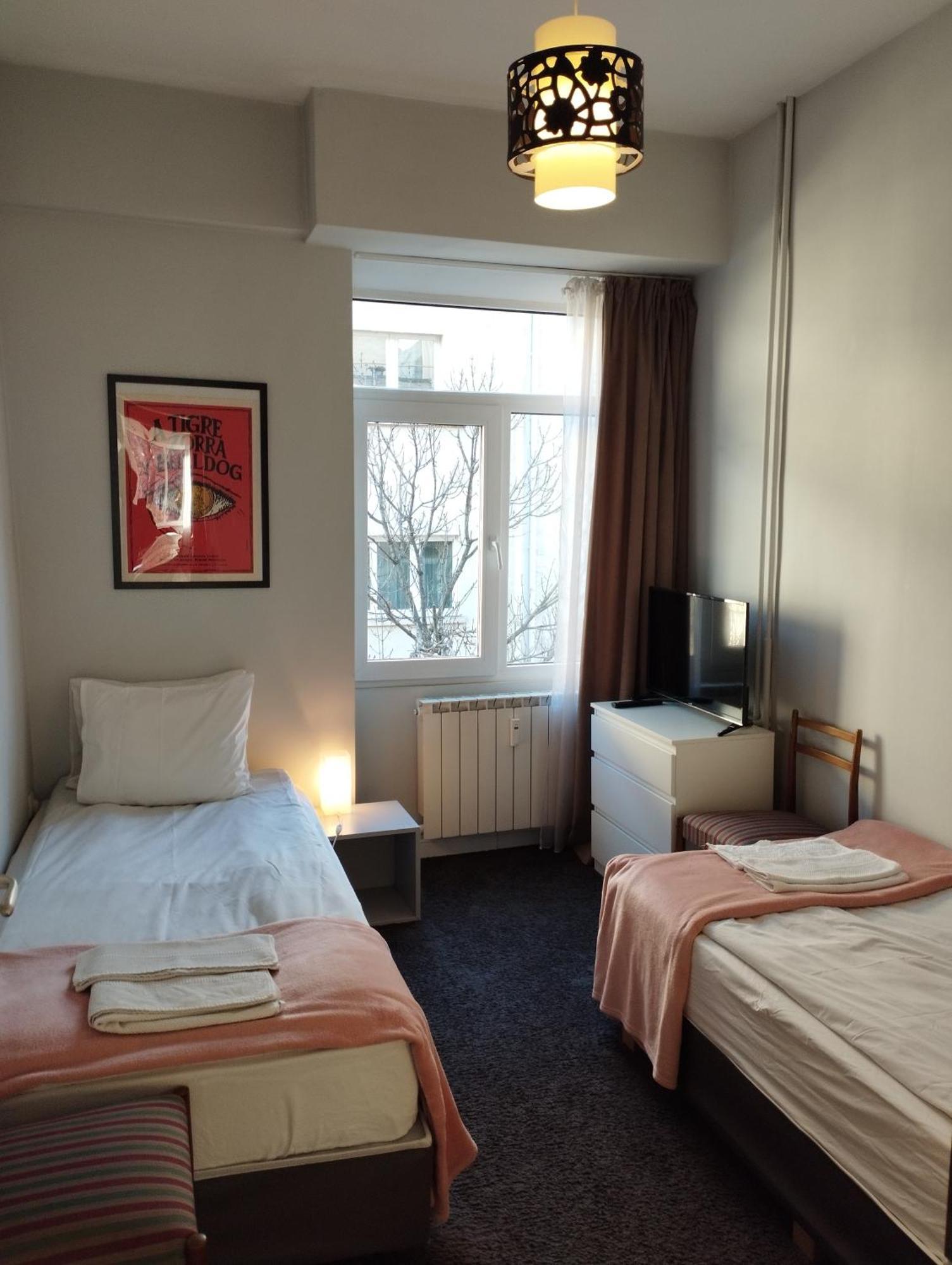 Center 7 Apartment